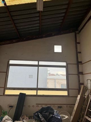 Nave industrial en venta en Polígono del Aeropuerto en Manises