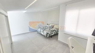 Casa adosada en venta en La Siesta - El Salado - Torreta en Torrevieja