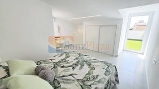 Casa adosada en venta en La Siesta - El Salado - Torreta en Torrevieja