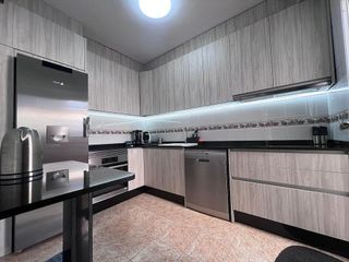 Casa adosada en venta en Lucena