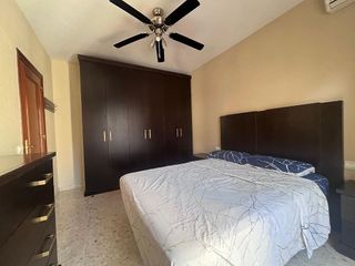 Casa adosada en venta en Lucena