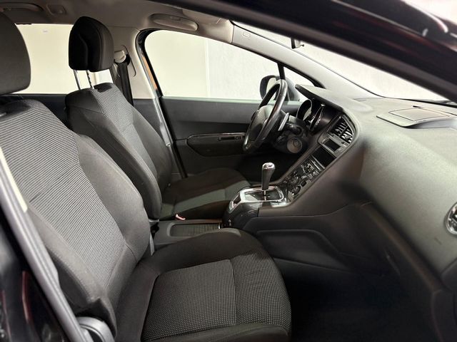 Peugeot 5008 2010