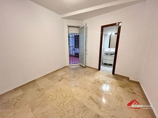 Piso en alquiler en Ollerías - San Cayetano en Córdoba