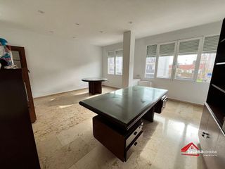 Piso en alquiler en Ollerías - San Cayetano en Córdoba