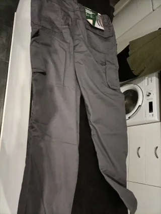 Pantalón de trabajo gris talla 48 forrado