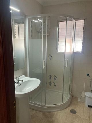 Piso en alquiler en Los Ángeles - Cruz de Caravaca en Almería