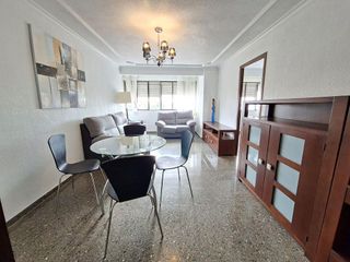 Piso en alquiler en Elda