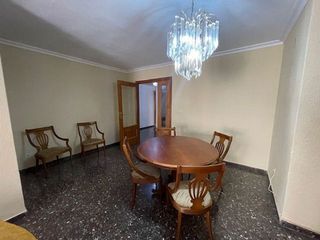 Piso en venta en Ensanche - Diputación en Alicante