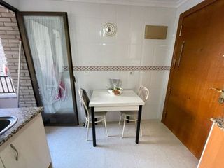 Piso en venta en Ensanche - Diputación en Alicante