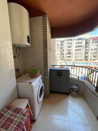 Piso en venta en Ensanche - Diputación en Alicante