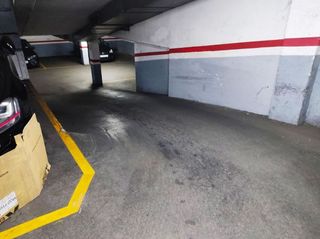 Garaje en venta en Centre en Sant Boi de Llobregat