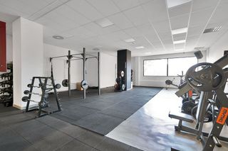 Local comercial en venta en Nueva Andalucía centro en Marbella