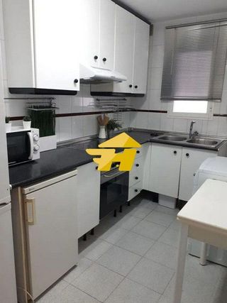 Piso en alquiler en Conde de Ureña - Monte Gibralfaro en Málaga