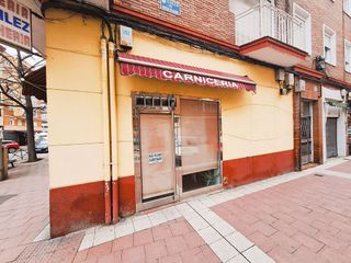 Local comercial en venta en Rondilla - Santa Clara en Valladolid