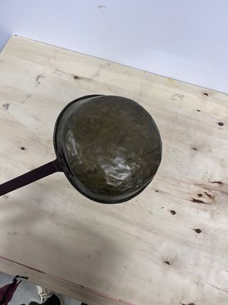 Cazo antiguo de latón