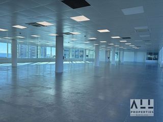 Oficina en alquiler en La Barceloneta en Barcelona