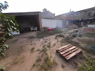 Casa adosada en venta en Santa Margarida i els Monjos