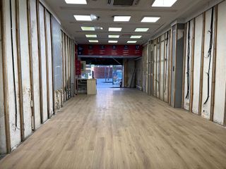 Local comercial en alquiler en La Prosperitat en Barcelona