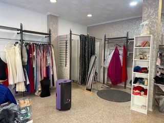 Local comercial en alquiler en Plaça Catalunya en Prat de Llobregat, El