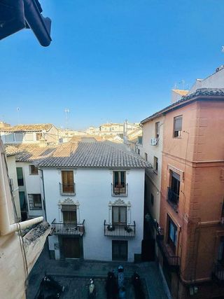 Piso en alquiler en Centro - Sagrario en Granada
