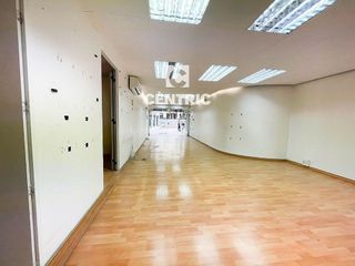 Local comercial en alquiler en Barri del Centre en Terrassa