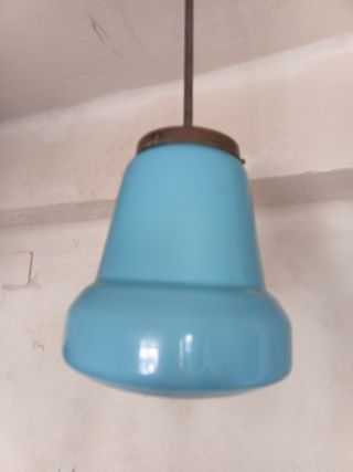 Lámpara techo Art Decó azul y detalles en latón