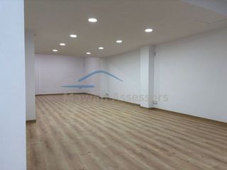 Local comercial en alquiler en Centre en Sabadell