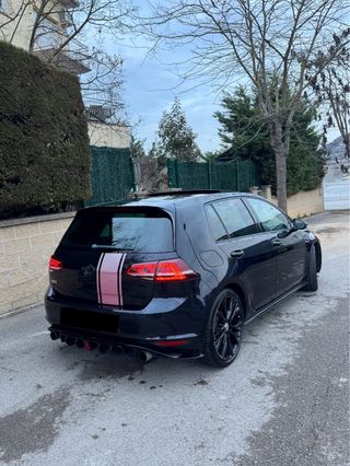 Volkswagen Golf 2015