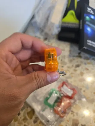 Hueso Luminoso para Perros (6 Piezas)