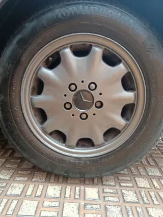 Llantas Mercedes
