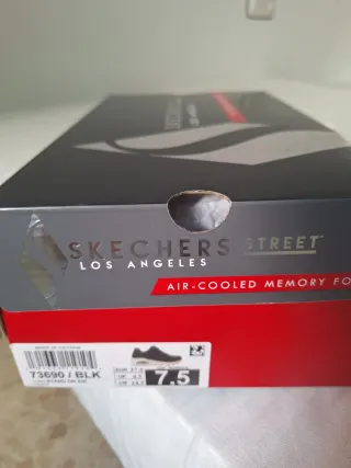 Zapatillas Skechers Negras