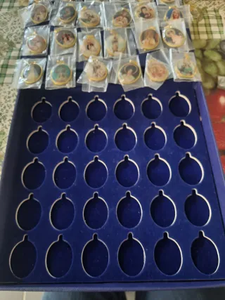 Medallas de Vírgenes.