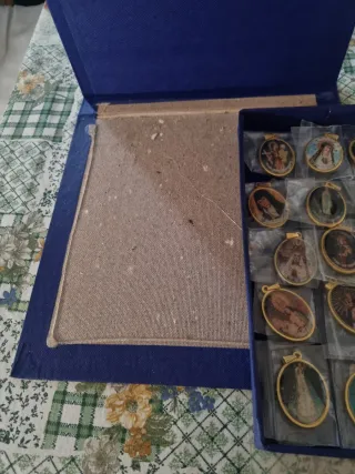 Medallas de Vírgenes.