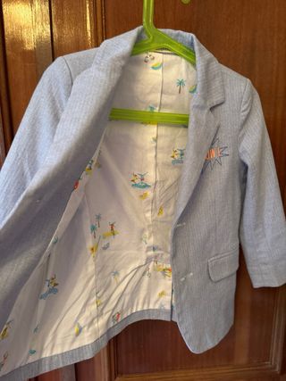Chaqueta americana niño azul celeste 4 años