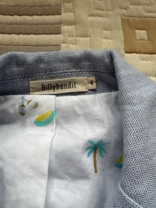 Chaqueta americana niño azul celeste 4 años