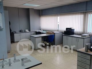 Nave industrial en venta en Parets del Vallès