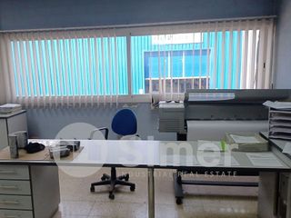 Nave industrial en venta en Parets del Vallès