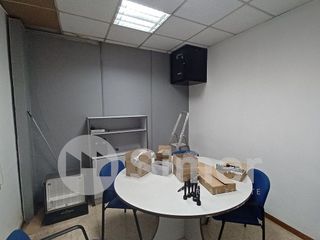 Nave industrial en venta en Parets del Vallès