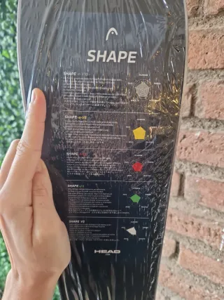 Esquís nuevos: HEAD Shape V4 Performance 170cm