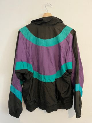 Cortavientos Vintage Negro Morado Turquesa