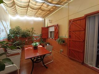 Casa adosada en venta en Hellín