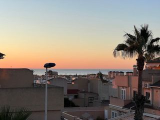 Piso en alquiler en Nueva Torrevieja - Aguas Nuevas en Torrevieja