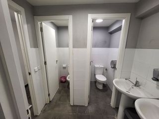 Local comercial en alquiler en Acacias en Madrid