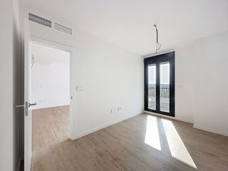 Piso en alquiler en Parque Mediterráneo - Santa Paula en Málaga