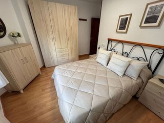 Piso en alquiler en Centro en Gijón