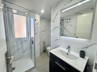 Piso en alquiler en Playa de San Juan en Alicante