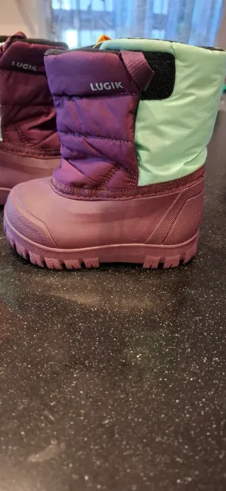 Scarponcini neve bambina. Numero 20/21