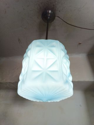 Lampara techo ART DECO. Opalina bultos azul