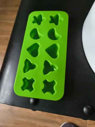 Pequeña Máquina Fondue Chocolate + Moldes