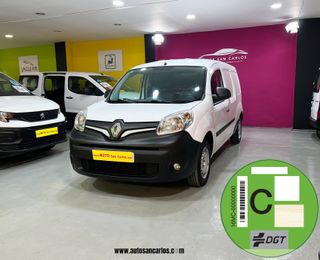 ESPACIOSO KANGOO MAXI CARGA FÁCIL + 2 AÑOS